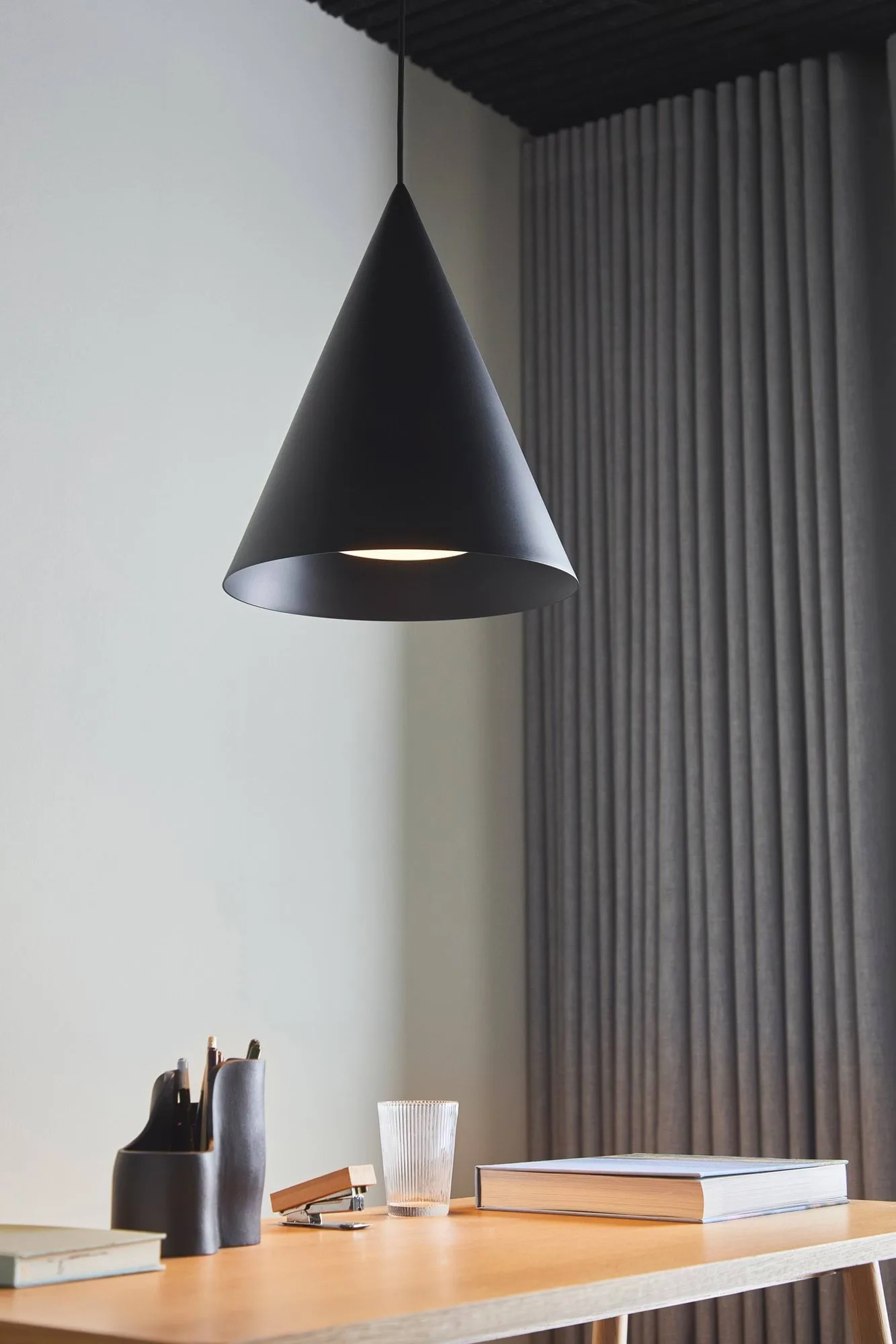 Hanzu pendant lamp, Black, Ø35 cm Loom Design