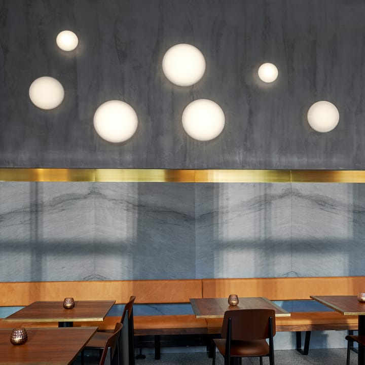 AJ Eklipta ceiling lamp-wall lamp Ø22 cm, White opal Louis Poulsen