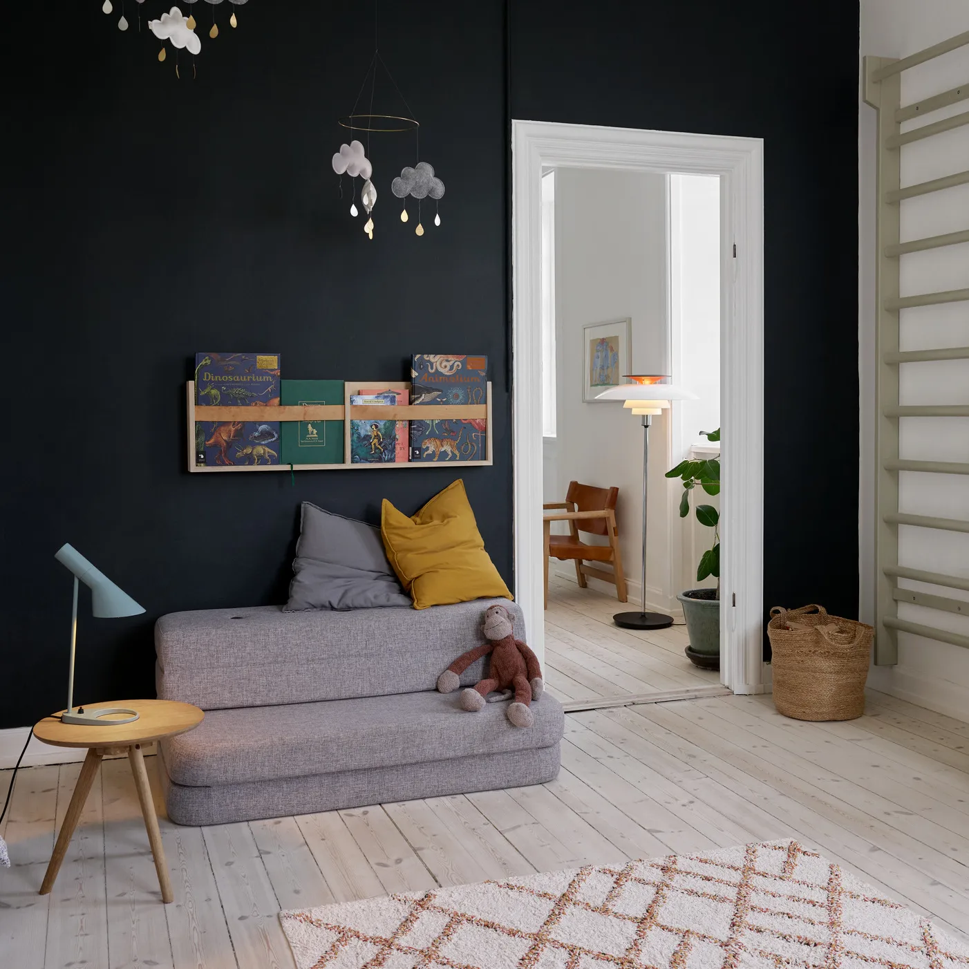 AJ MINI table lamp, Light petroleum Louis Poulsen