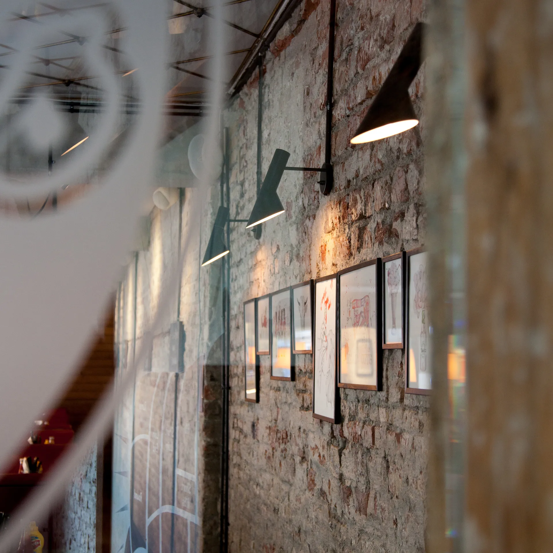 AJ wall lamp, Black Louis Poulsen