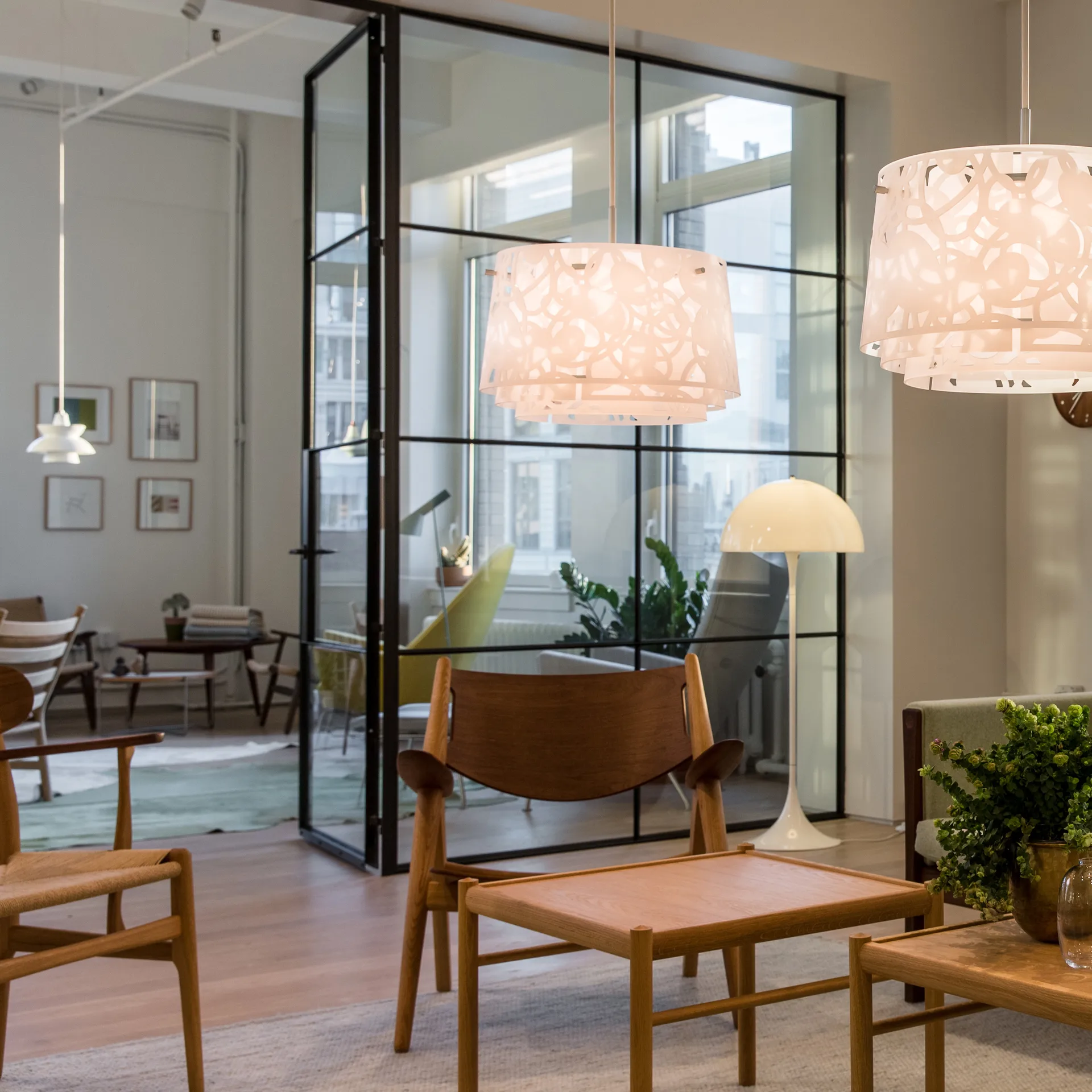 Doo-Wop pendant lamp, White Louis Poulsen