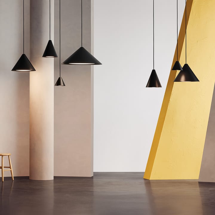 Keglen pendant lamp Ø25 cm, Black Louis Poulsen