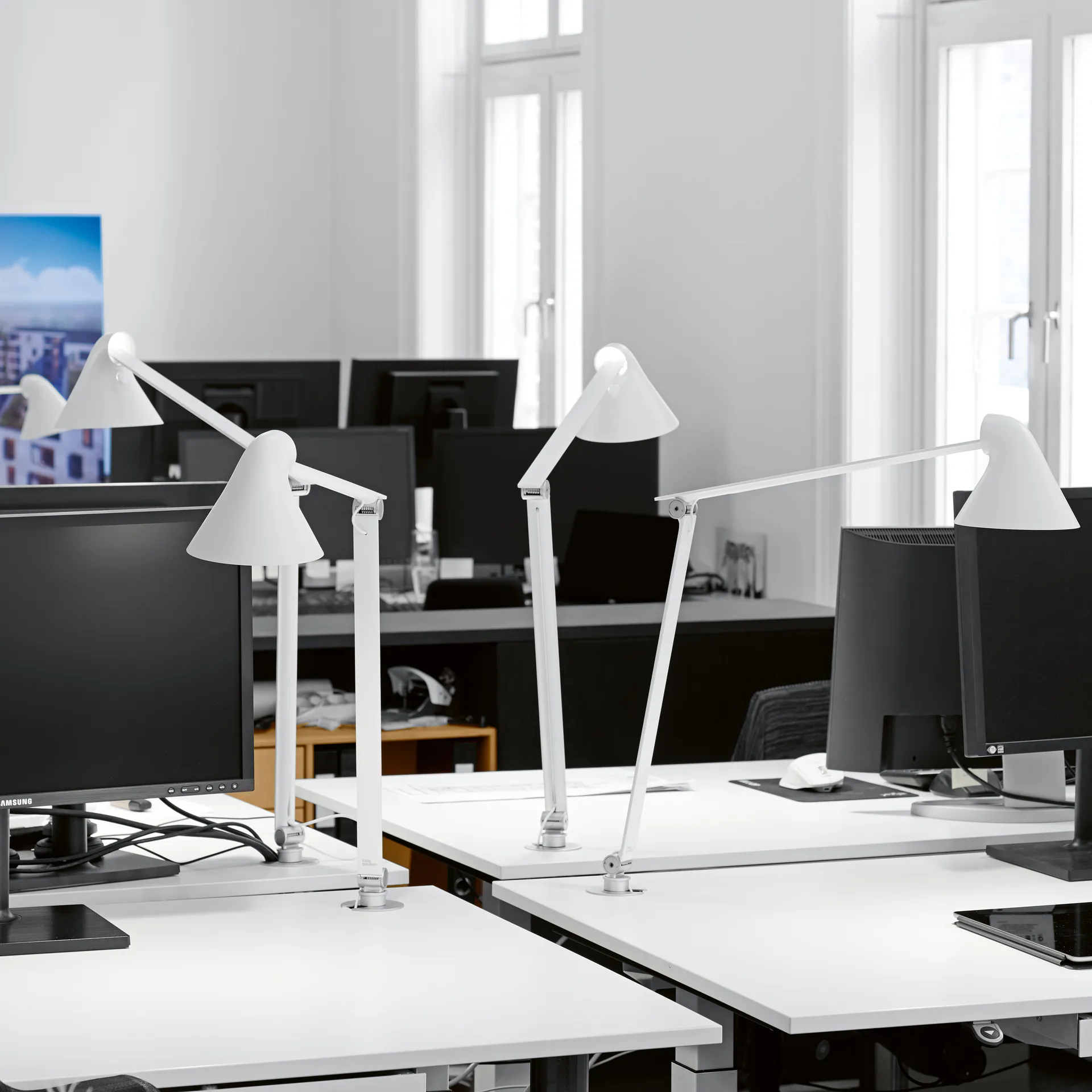 NJP table lamp Ø10 mm, White Louis Poulsen