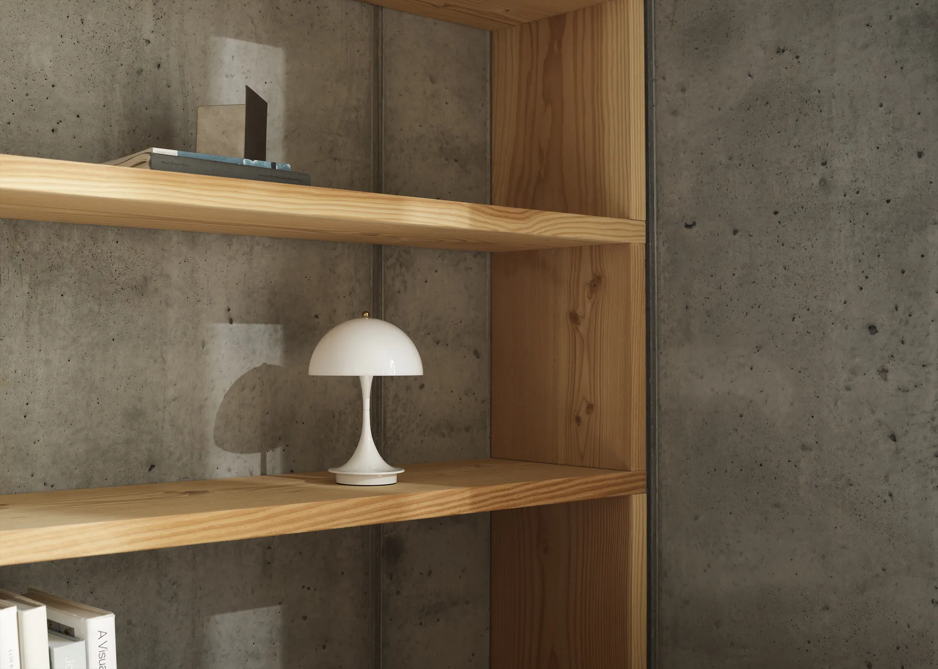 Panthella 160 portable table lamp Anniversary Edition, Brass metallised-white Louis Poulsen