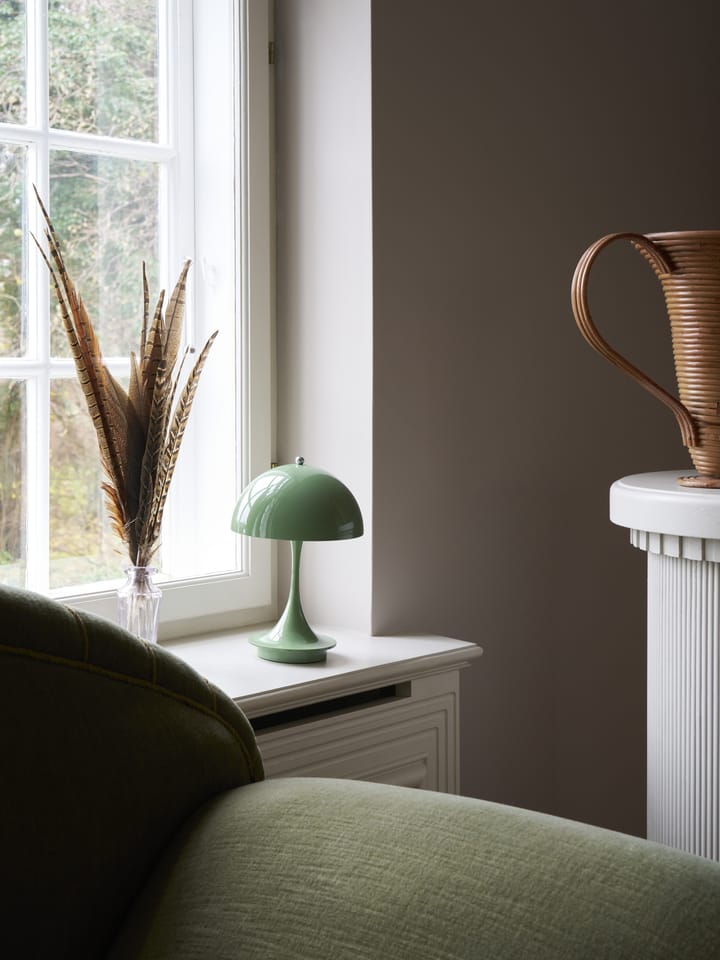 Panthella 160 Portable table lamp, Green Louis Poulsen