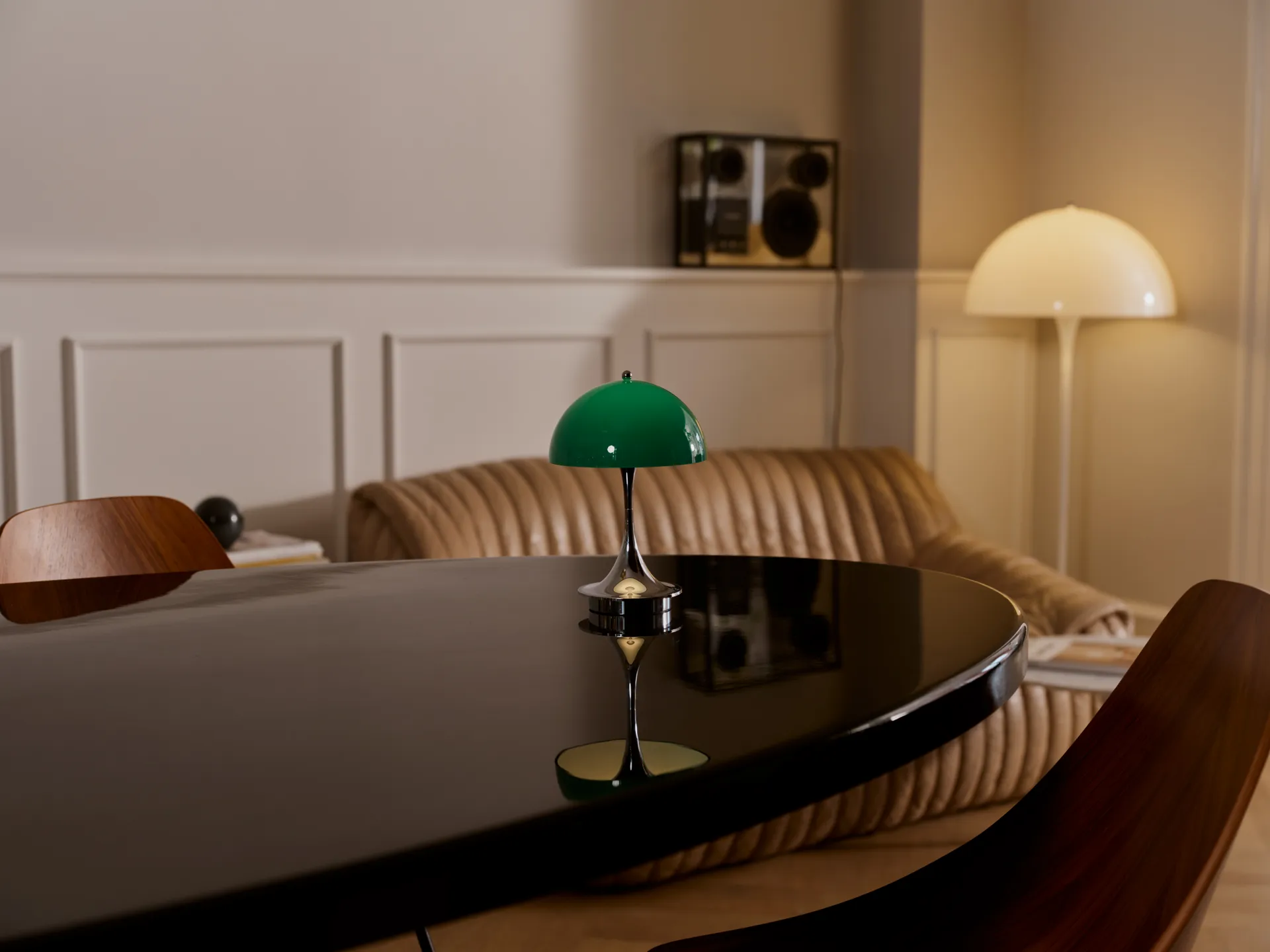 Panthella 160 Portable v3 table lamp, Original Opal Green Louis Poulsen