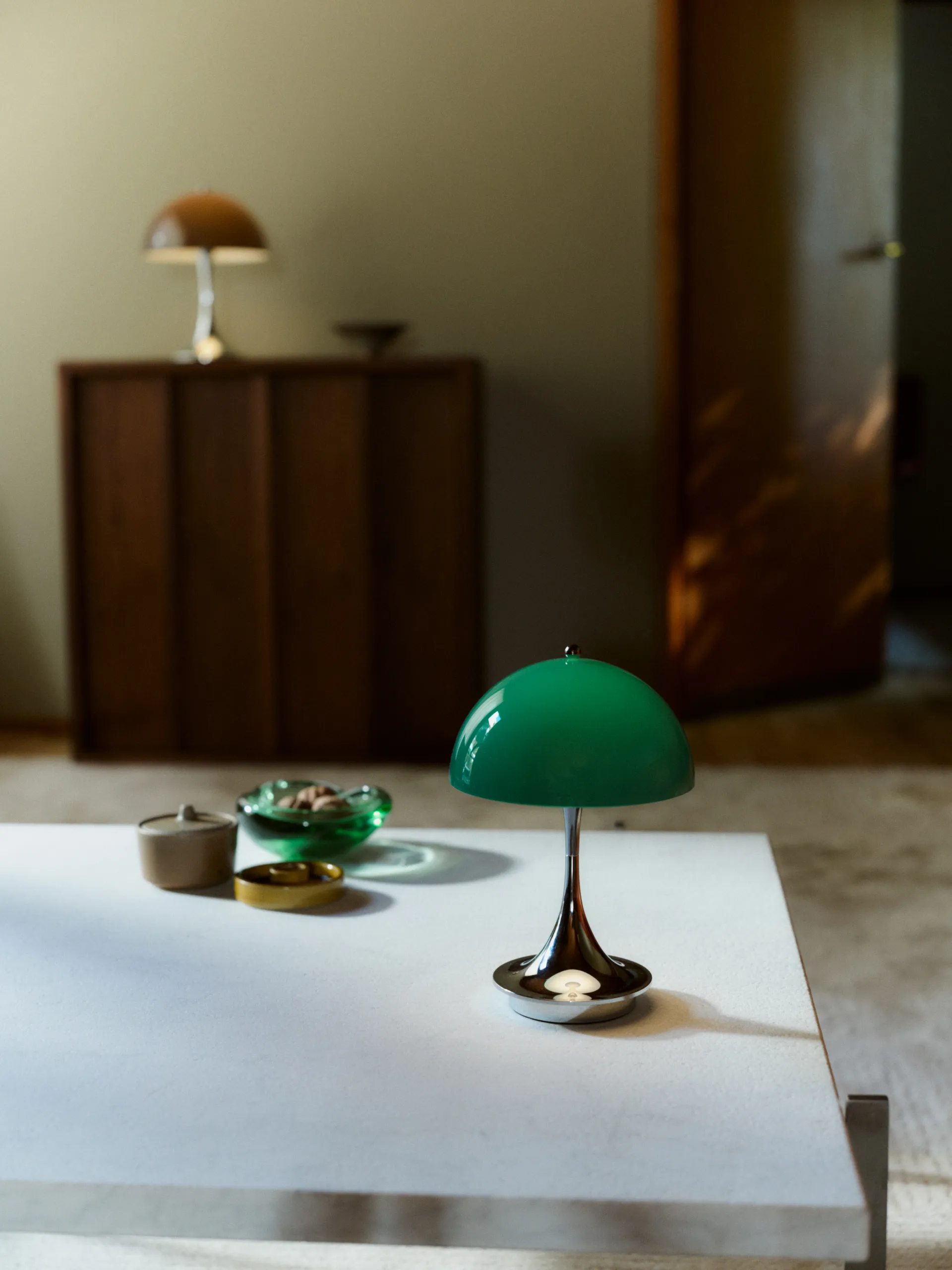 Panthella 160 Portable v3 table lamp, Original Opal Green Louis Poulsen