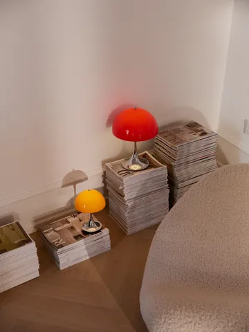 Panthella 250 portable table lamp V3 - Original Opal Red - Louis Poulsen