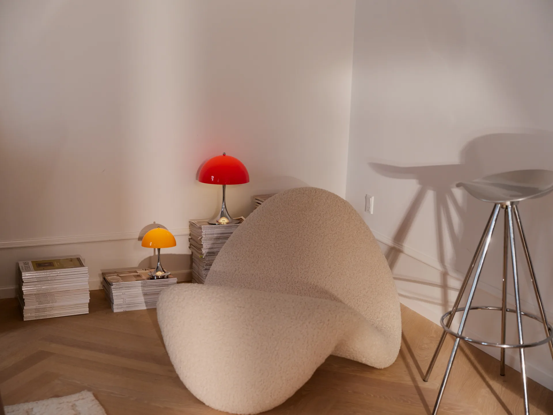 Panthella 250 portable table lamp V3, Original Opal Red Louis Poulsen