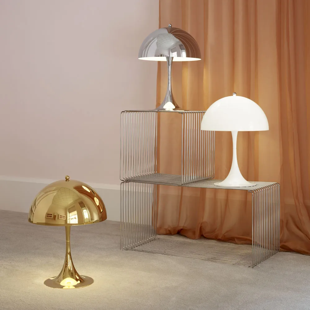 Panthella 320 table lamp, White acrylic Louis Poulsen