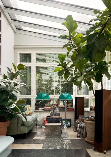 Panthella 500 floor lamp - Original opal green - Louis Poulsen
