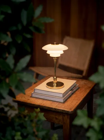 PH 1/1 portable table lamp - Brass-plated - Louis Poulsen