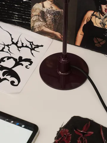 PH 2/1 table lamp - Glossy burgundy - Louis Poulsen