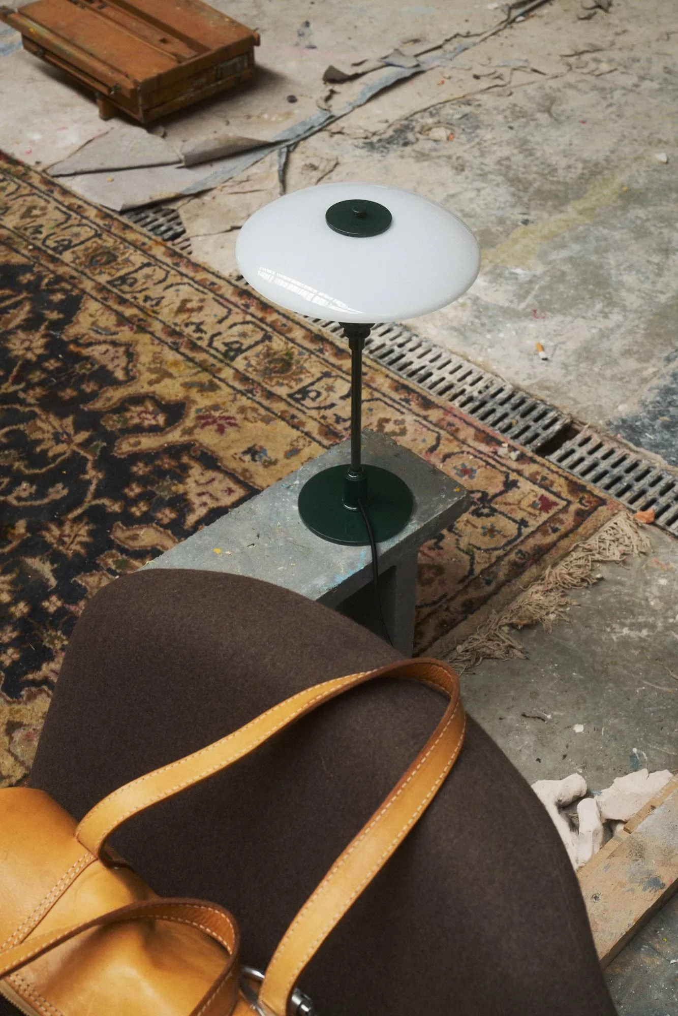 PH 2/1 table lamp, Glossy deep green Louis Poulsen
