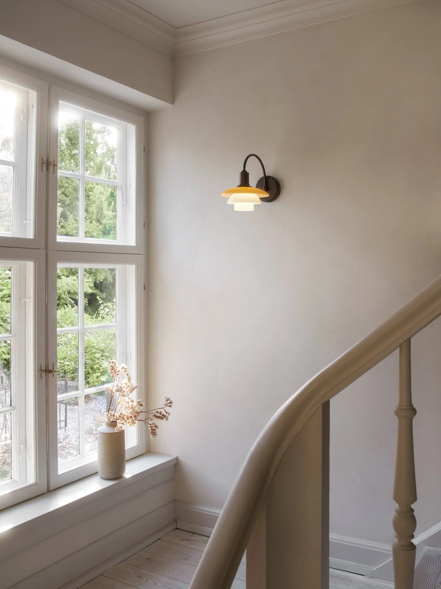 PH 2/2 Centenary Edition wall lamp, Amber-opal white, plug Louis Poulsen
