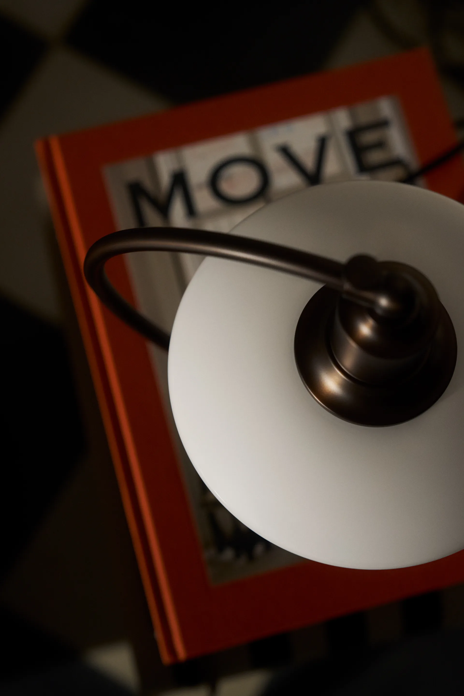 PH 2/2 Luna table lamp, Aged brass-opal glass Louis Poulsen