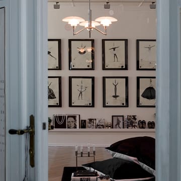 PH 3/2 Akademi chandelier - White - Louis Poulsen
