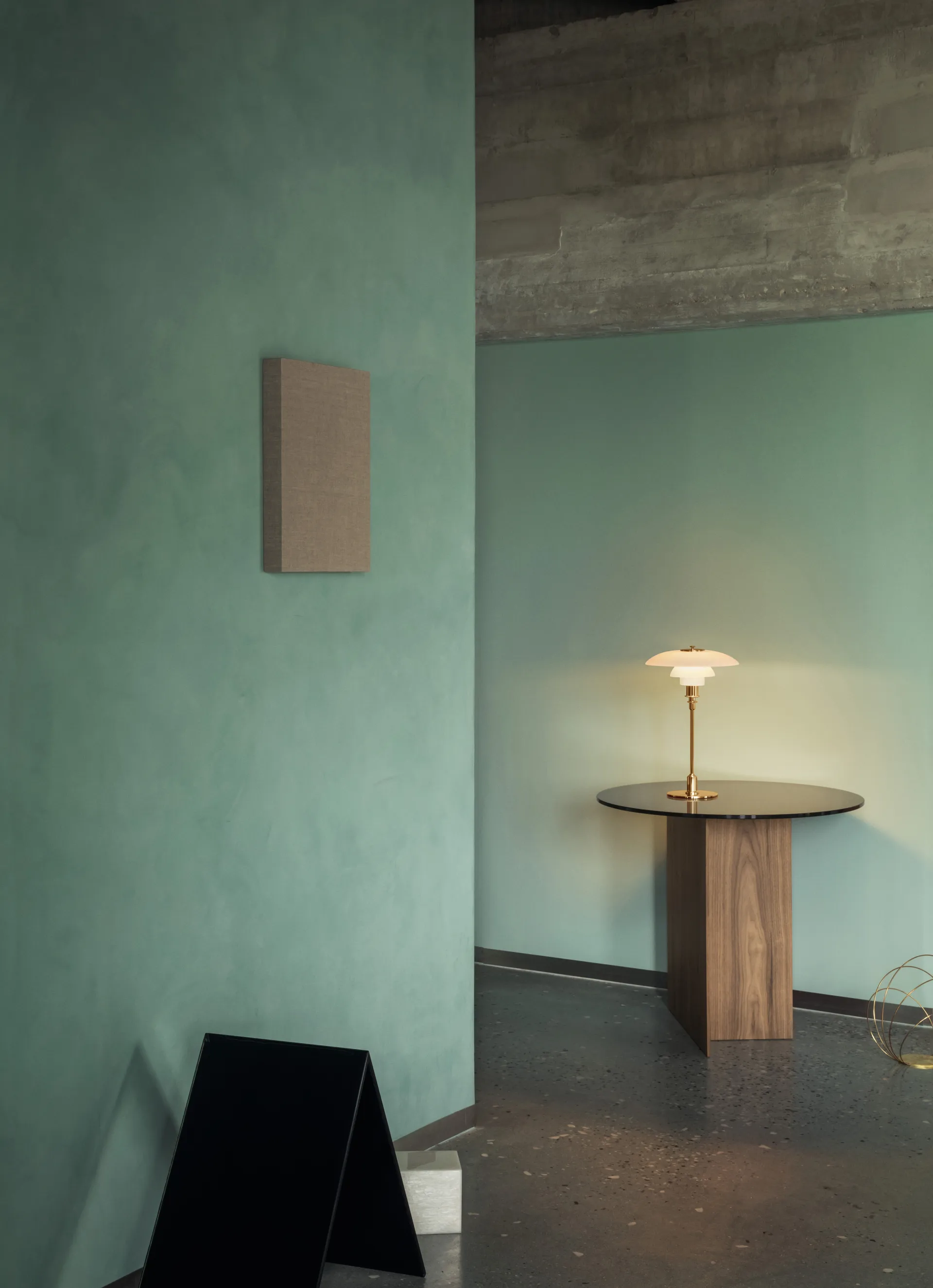 PH 3/2 table lamp, Brass Louis Poulsen