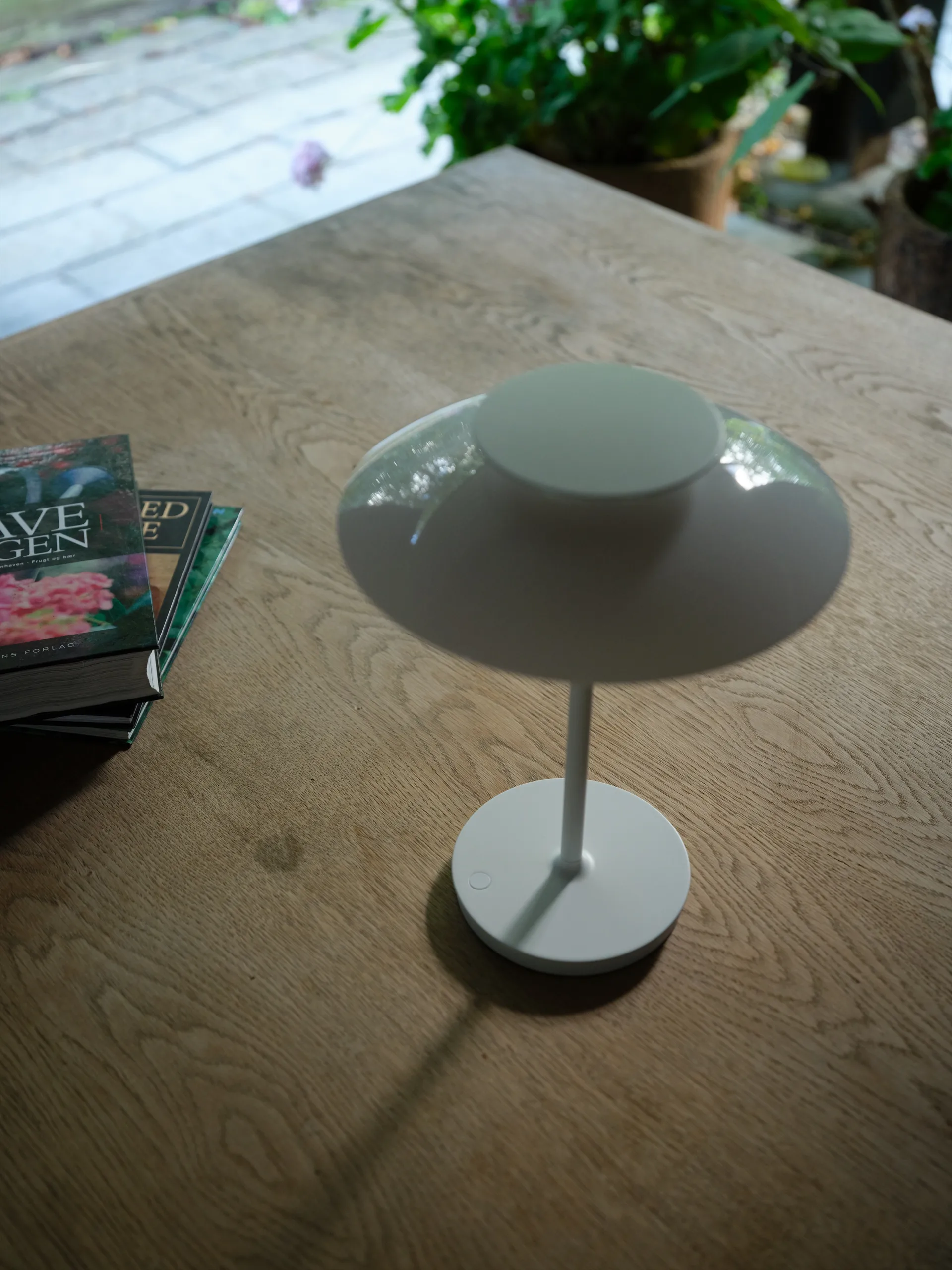 PH 80 portable table lamp, White opal, white Louis Poulsen