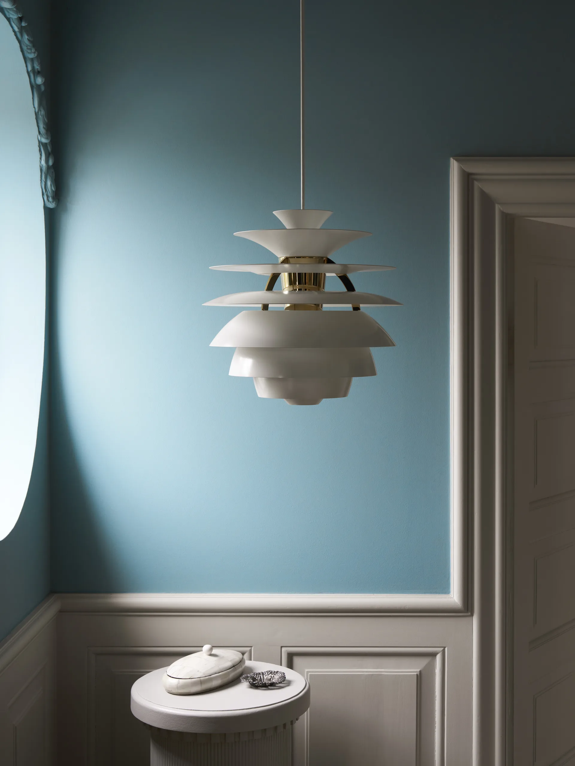 PH Snowball pendant lamp, Dusty blue-brass Louis Poulsen