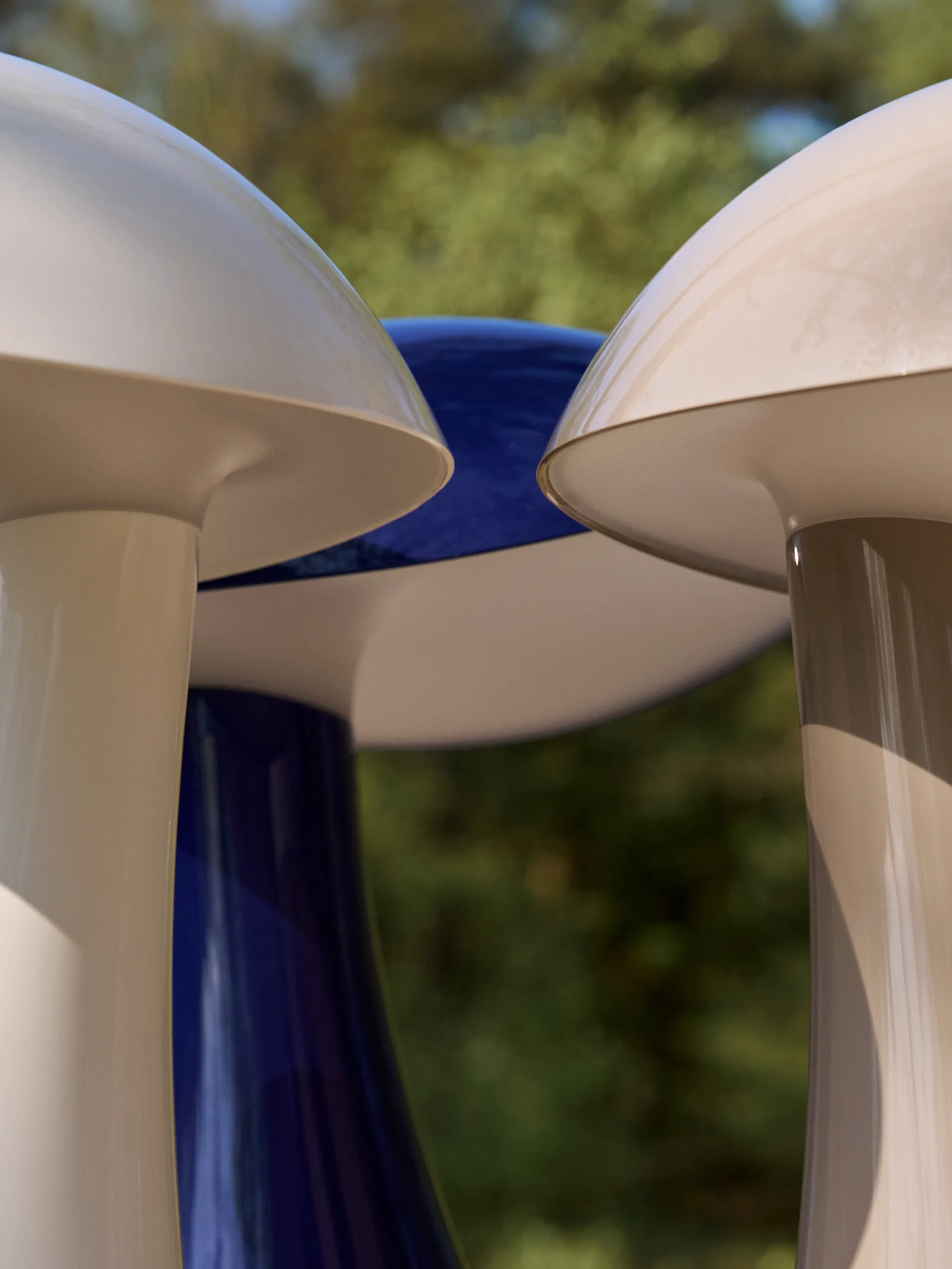 Rumee 220 portable table lamp, Night Blue Louis Poulsen