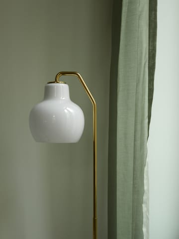 VL Ring Crown floor lamp - Brass-opal glass - Louis Poulsen