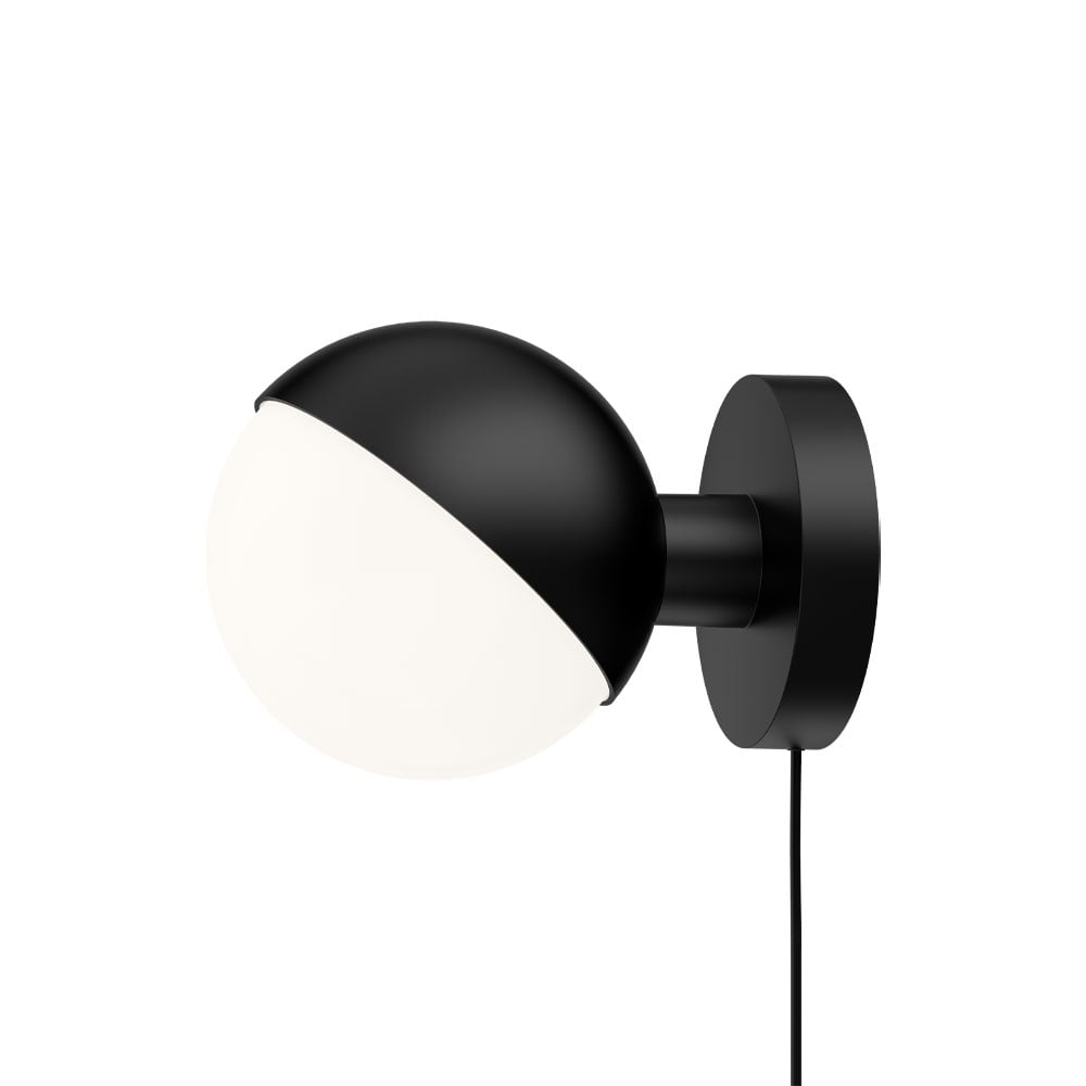 Louis Poulsen VL Studio wall lamp Black | Scandinavian Design | Wall lights | Black