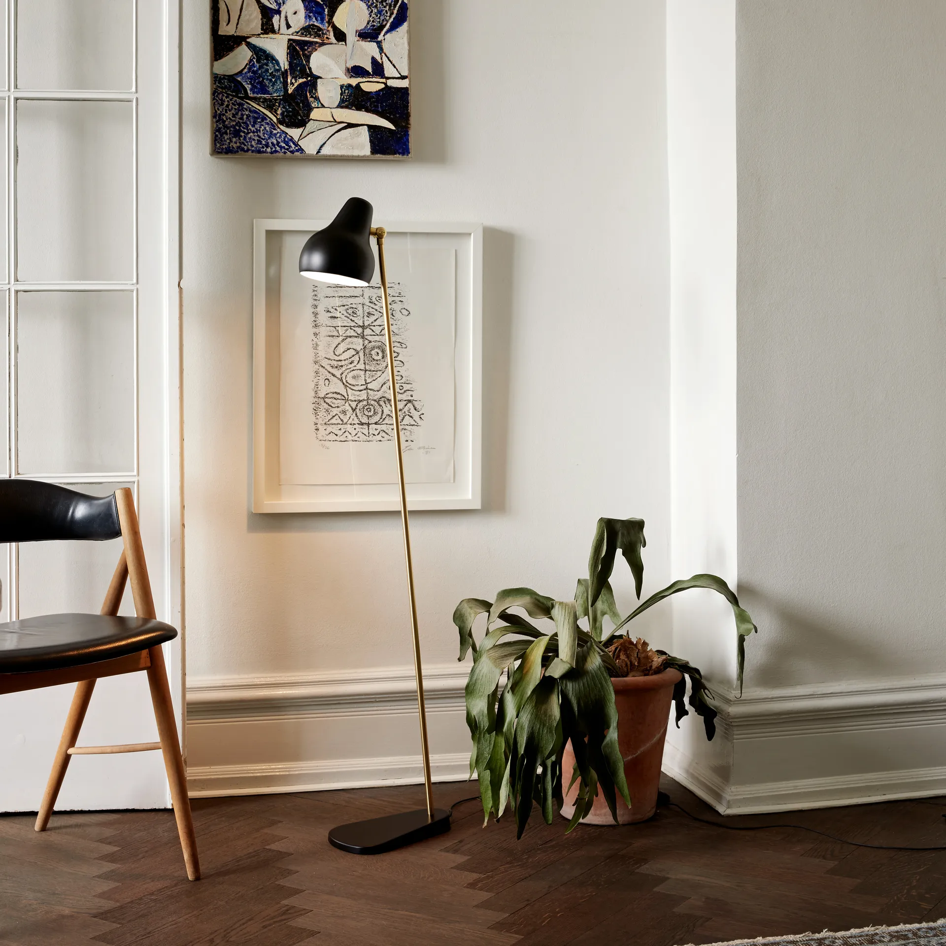 VL38 floor lamp, Black Louis Poulsen