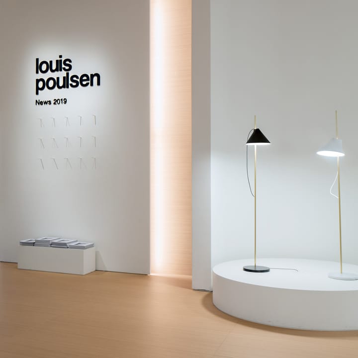Yuh floor lamp - White-brass - Louis Poulsen