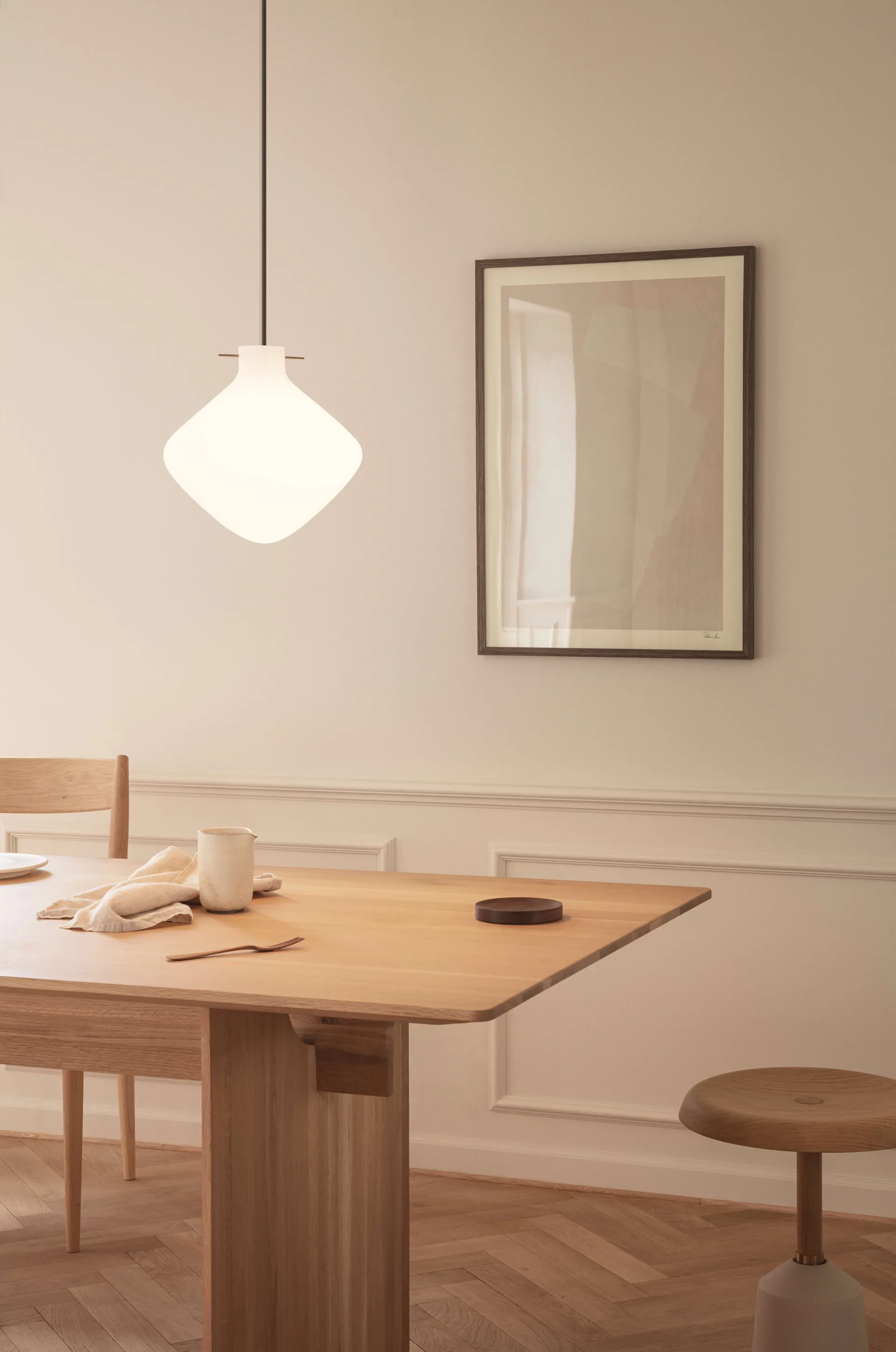 Repose 260 pendant, Black LYFA