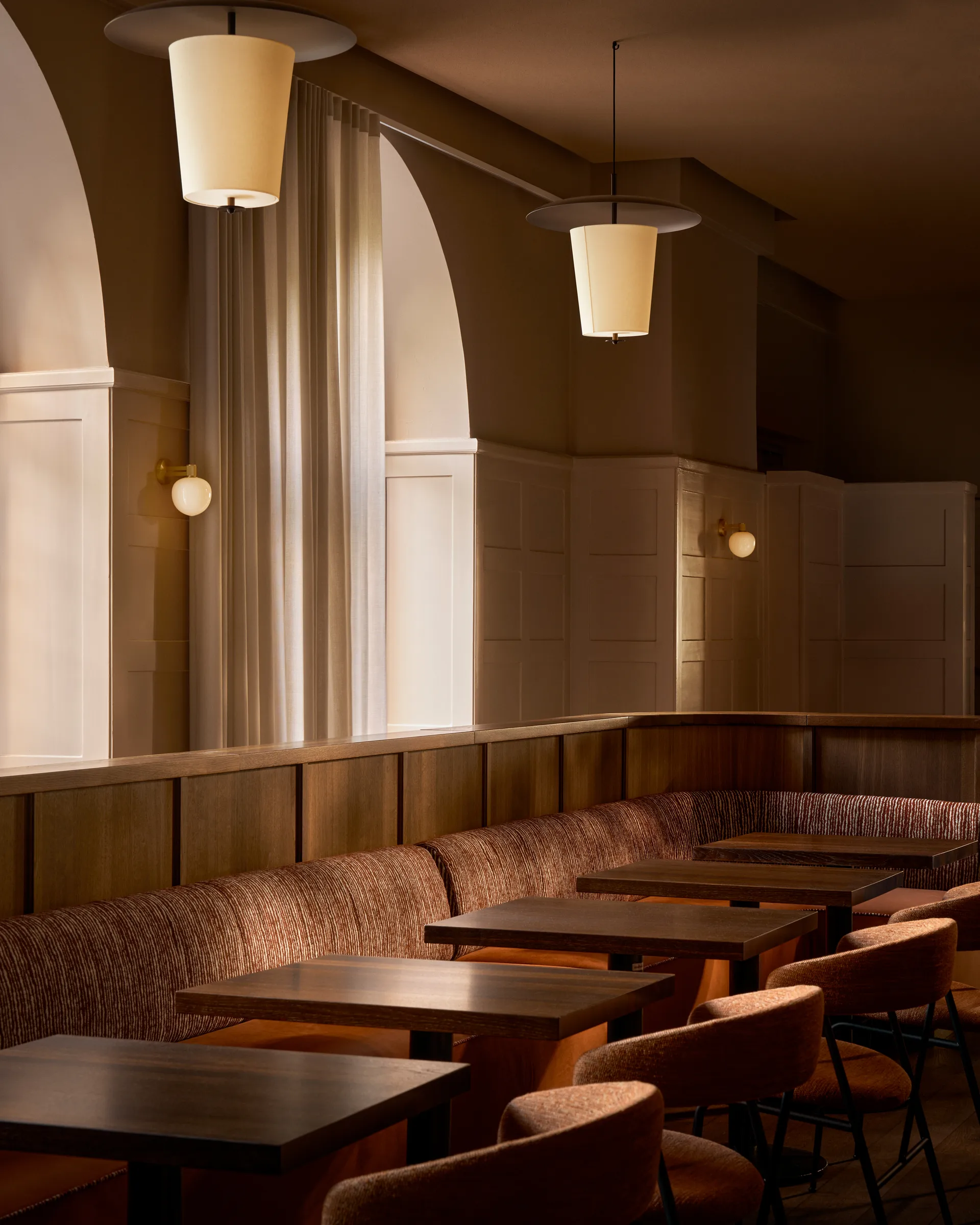 Toton 600 pendant, Bronze LYFA