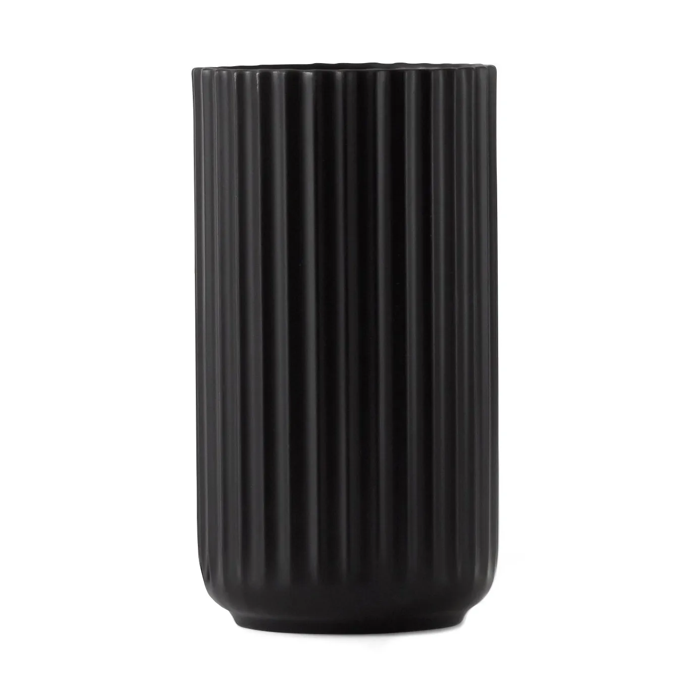 Lyngby vase black matte from Lyngby Porcelæn - NordicNest.com