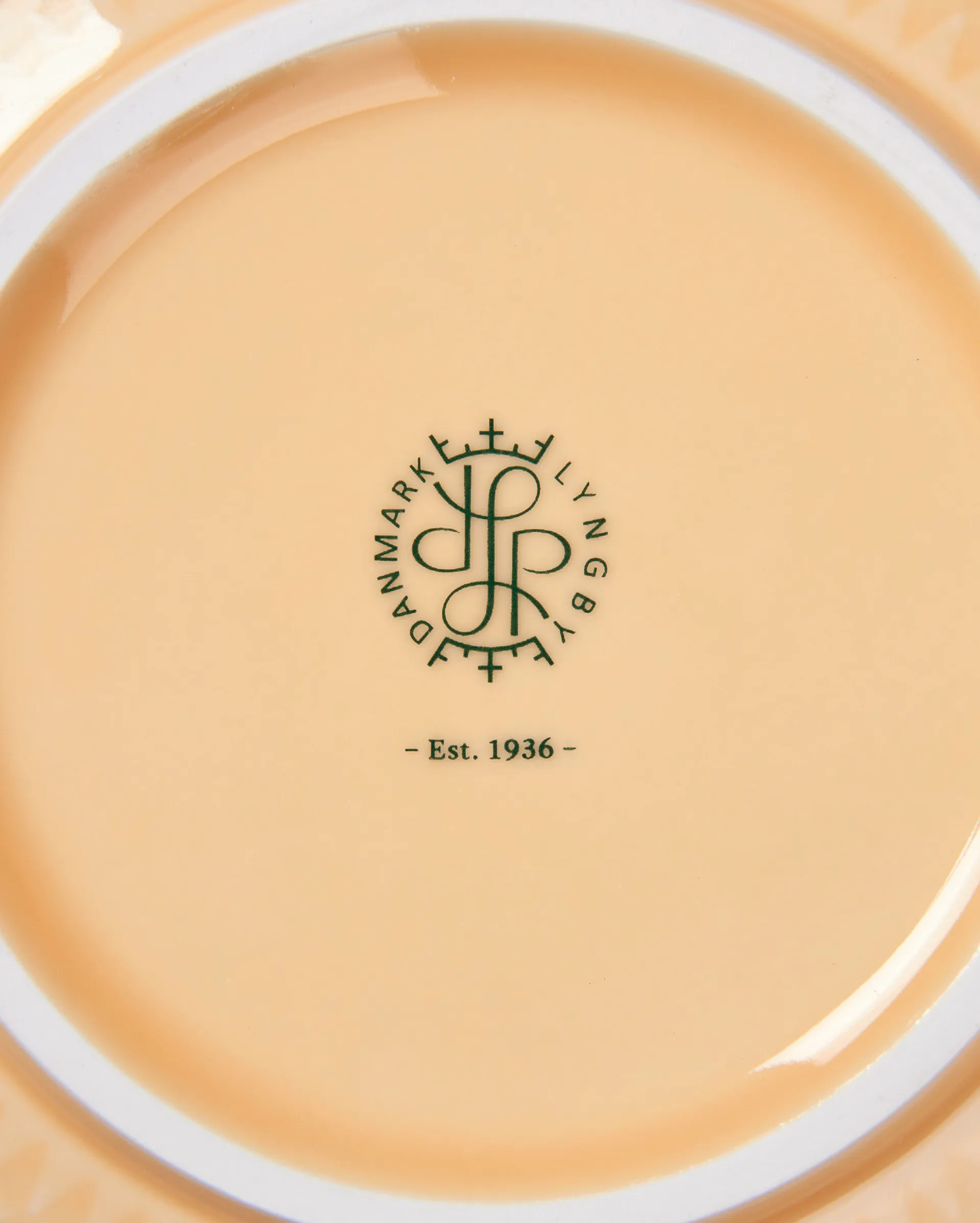 Rhombe bowl Ø15.5 cm, Sand Lyngby Porcelæn