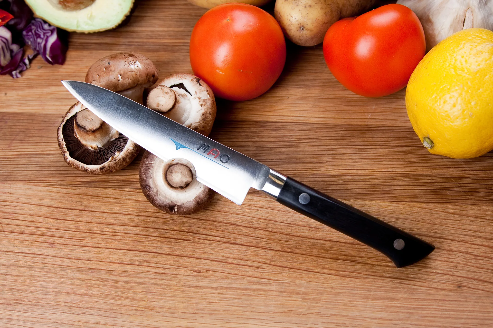 Mac Professional chef’s knife, 12,5 cm MAC