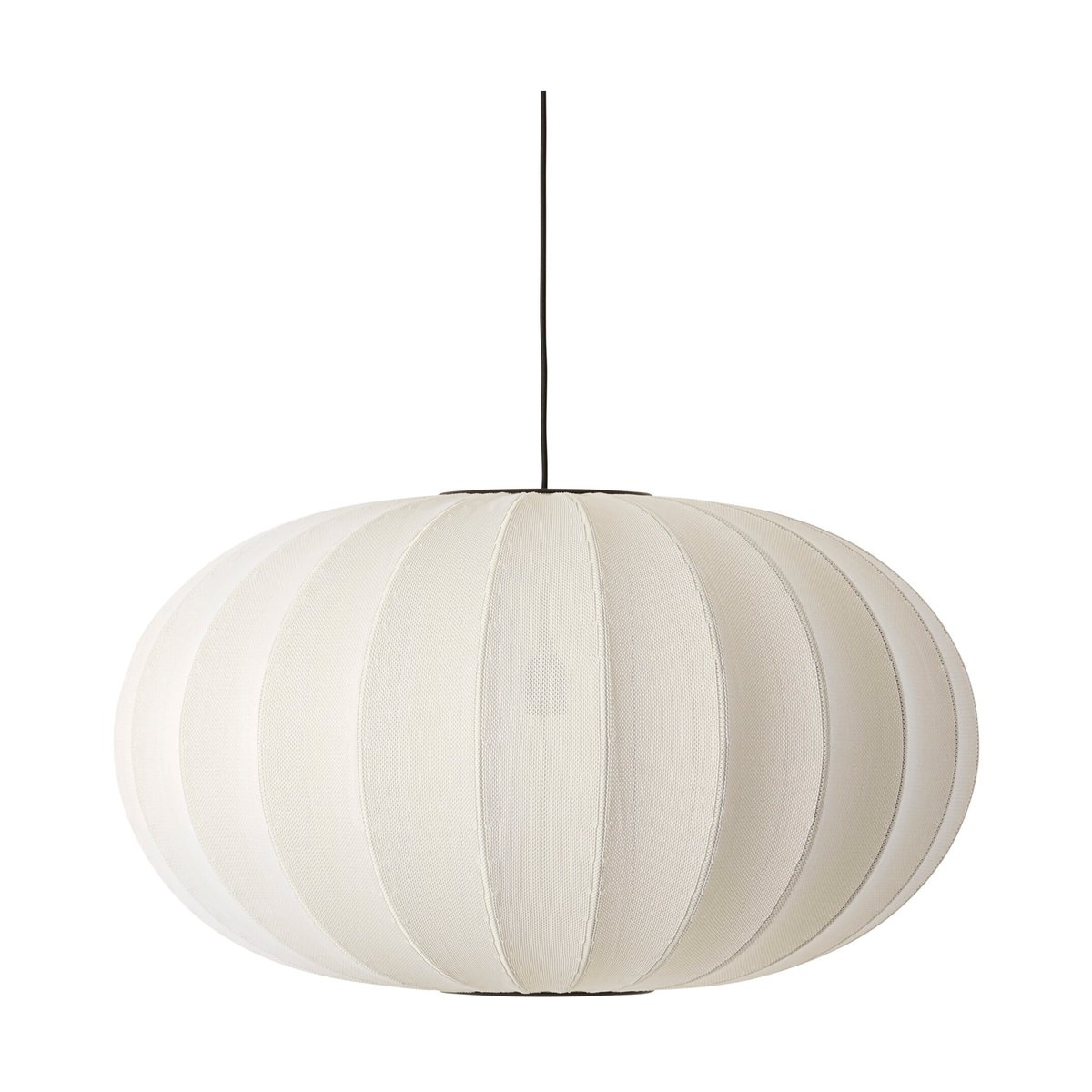 Made By Hand Knit-Wit 76 Oval pendant Pearl white | Scandinavian Design | Pendant lamps | White
