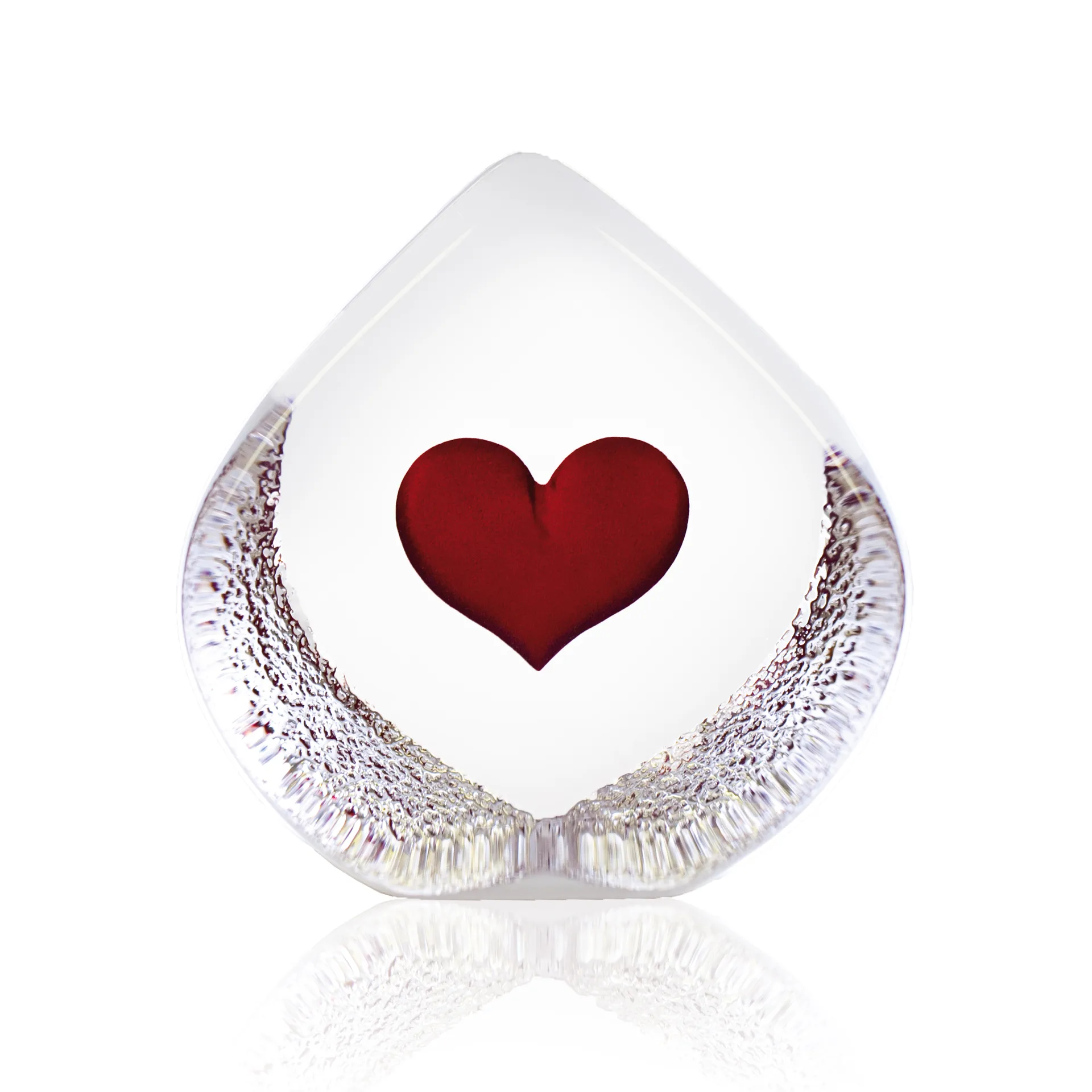 Global Icons heart glass sculpture , Large Målerås Glasbruk
