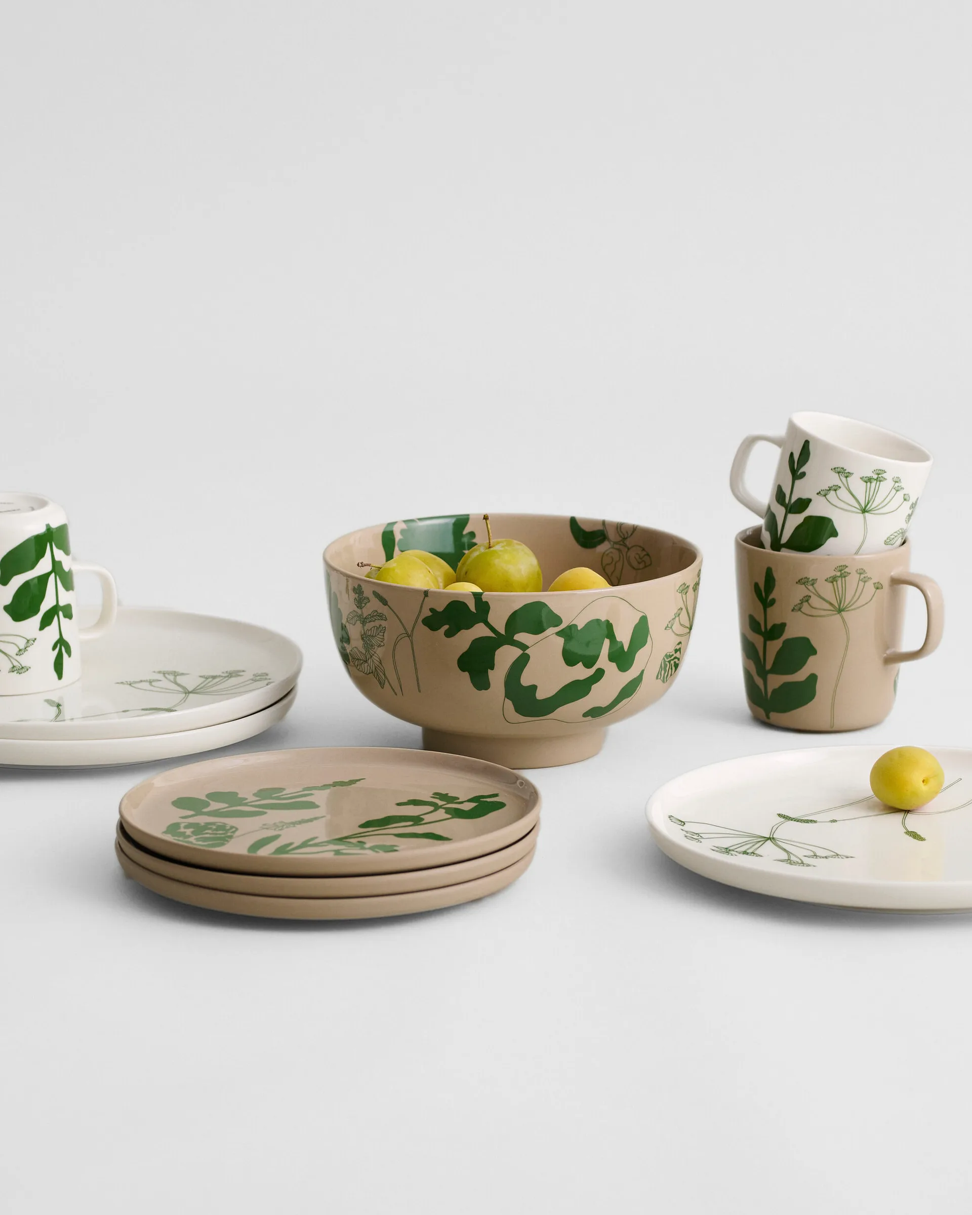 Elokuun Varjot mug 25 cl, White-green-pink Marimekko