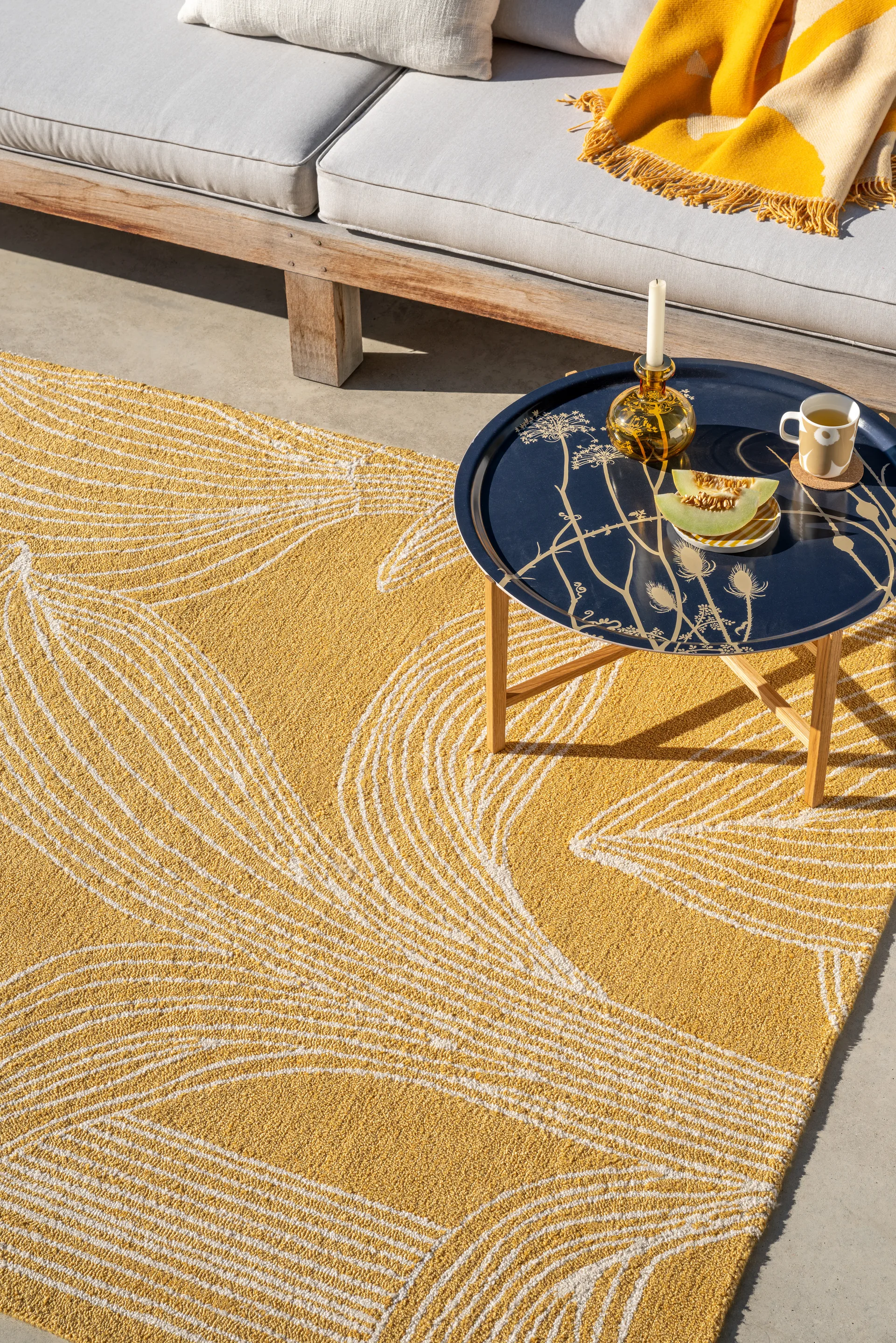 Kukat puhkeavat matte outdoor, Straw, 200x280 cm Marimekko