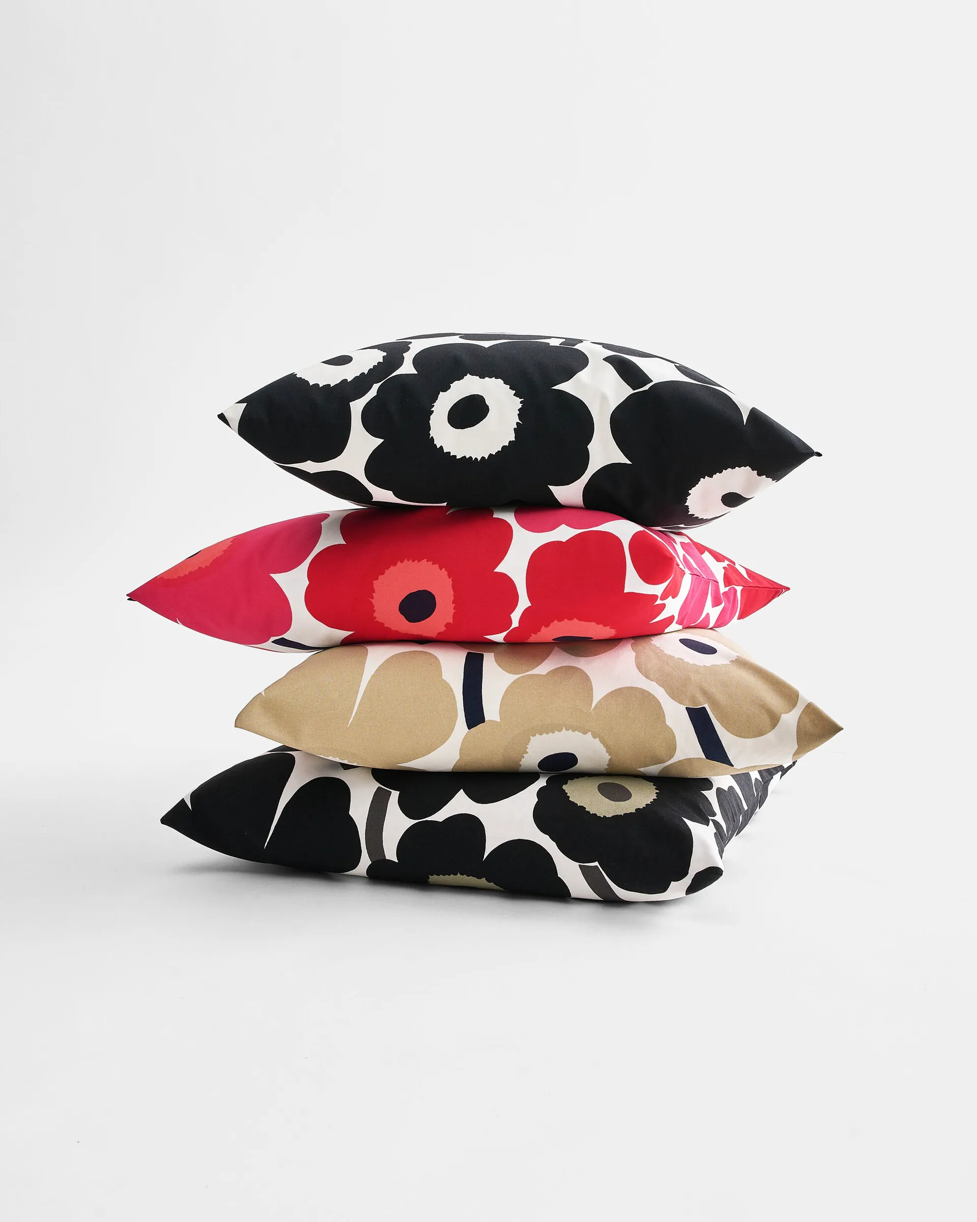 Pieni Unikko cushion cover 50x50 cm, red-navy blue Marimekko