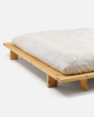 Piirto Unikko bedspread 260x260 cm - Ecru - Marimekko