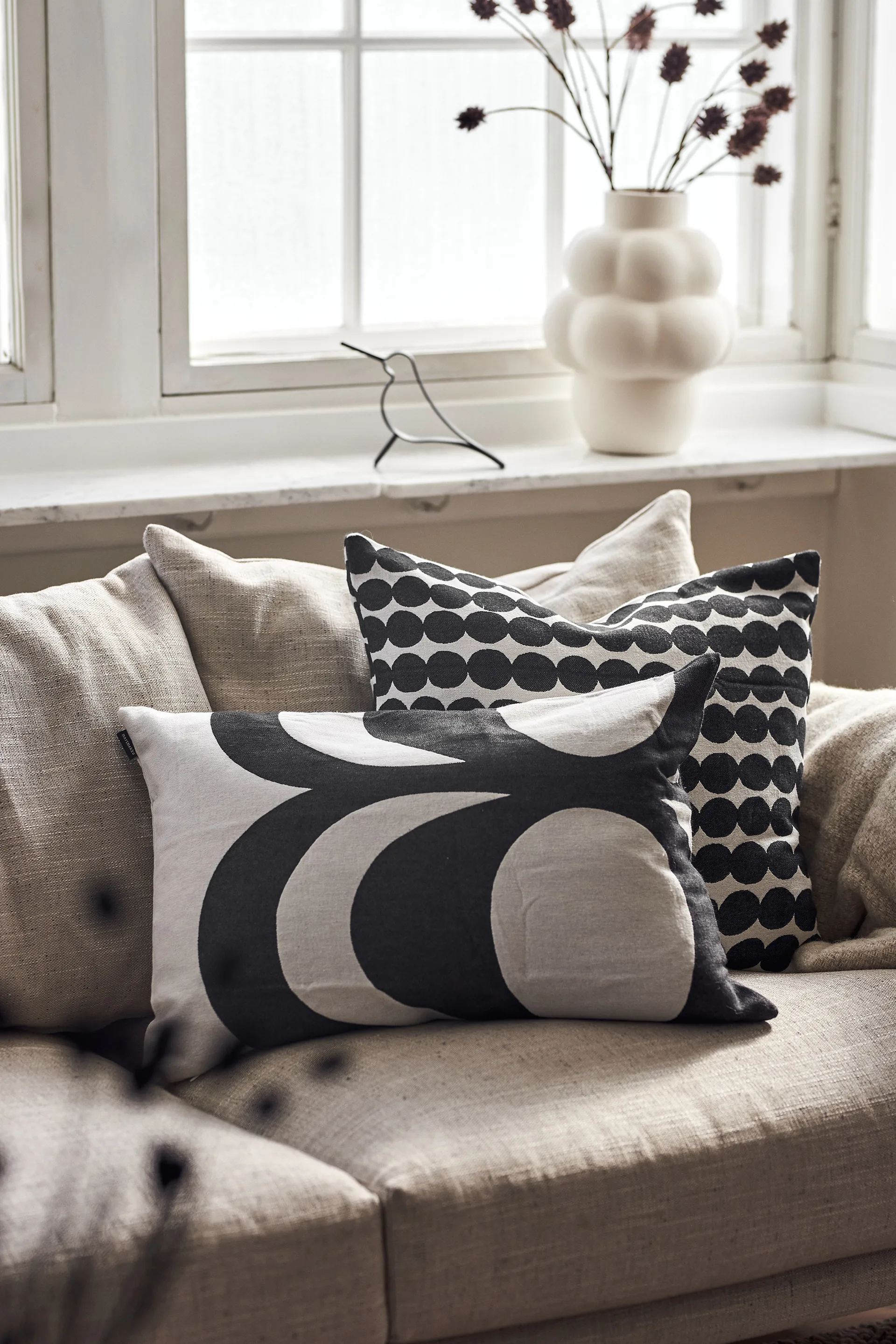 Räsymatto cushion cover 50x50 cm, White-black Marimekko