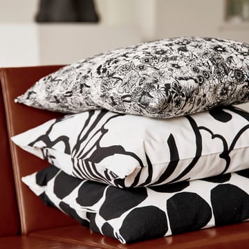 Seppeloakukat cushion cover 50x50 cm - black-nature - Marimekko