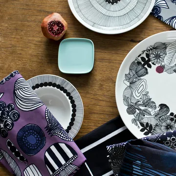 Siirtolapuutarha deep plate Ø 20 cm 4-pack black - Marimekko