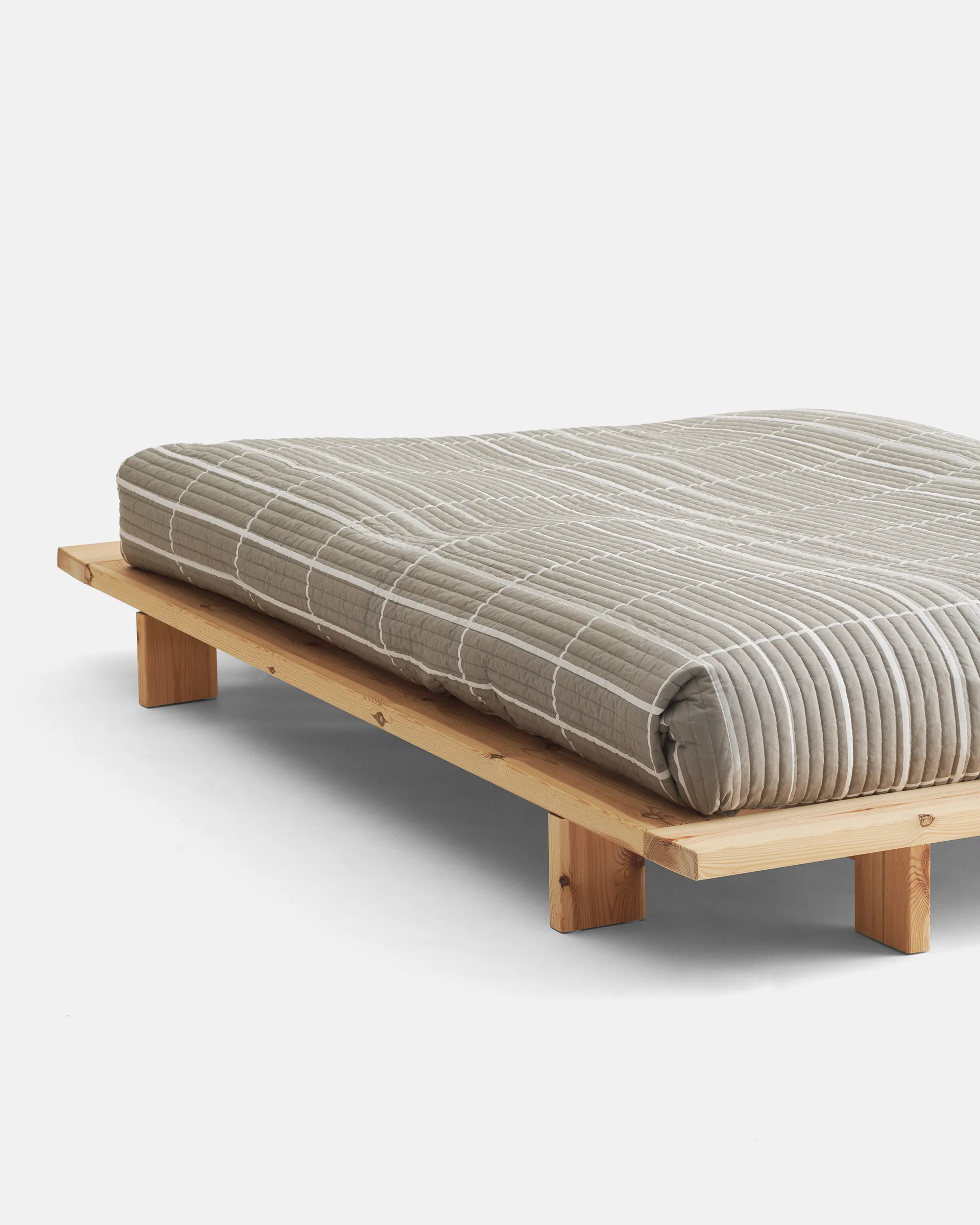 Tiiliskivi bedspread 260x260 cm, Sand-off white Marimekko