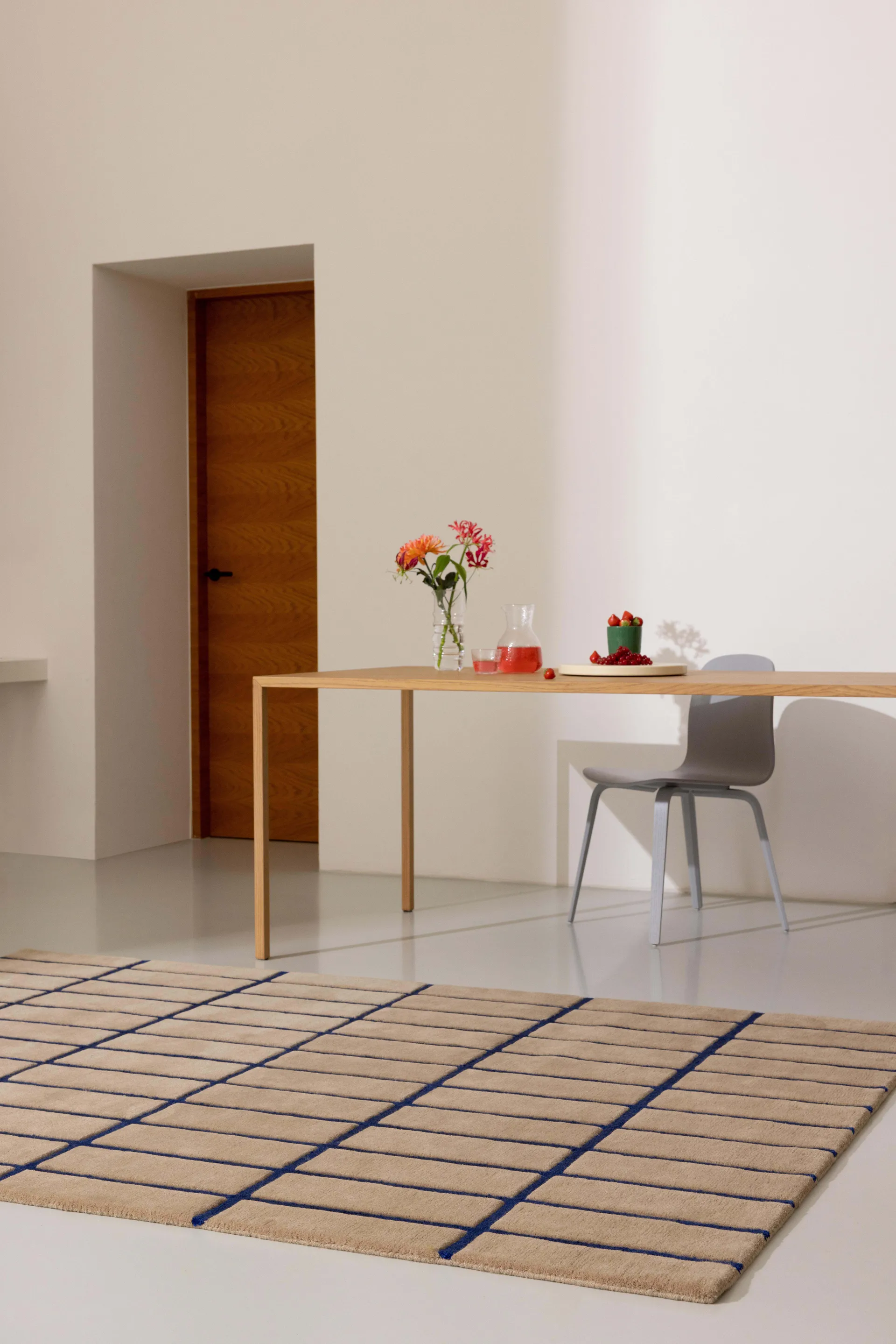Tiiliskivi wool rug, Bright blue, 250x350 cm Marimekko