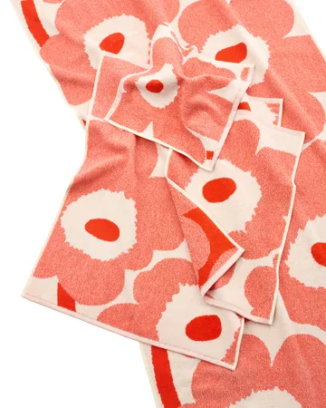 Unikko bath towel 70x150 cm - Off white-orange red - Marimekko