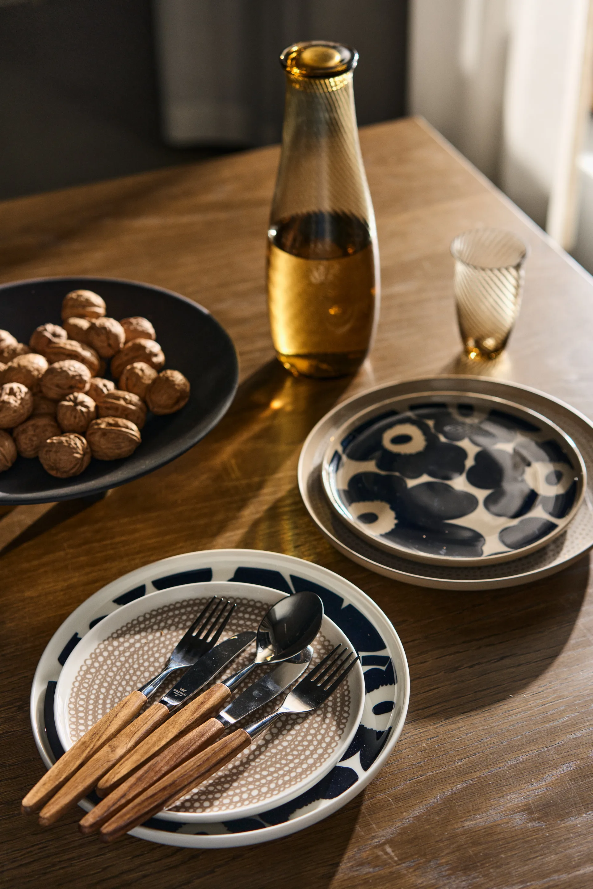 Unikko plate 20 cm, Terra-dark blue Marimekko