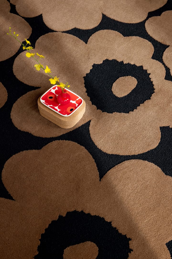 Unikko wool rug - Beige, 140x200 cm - Marimekko