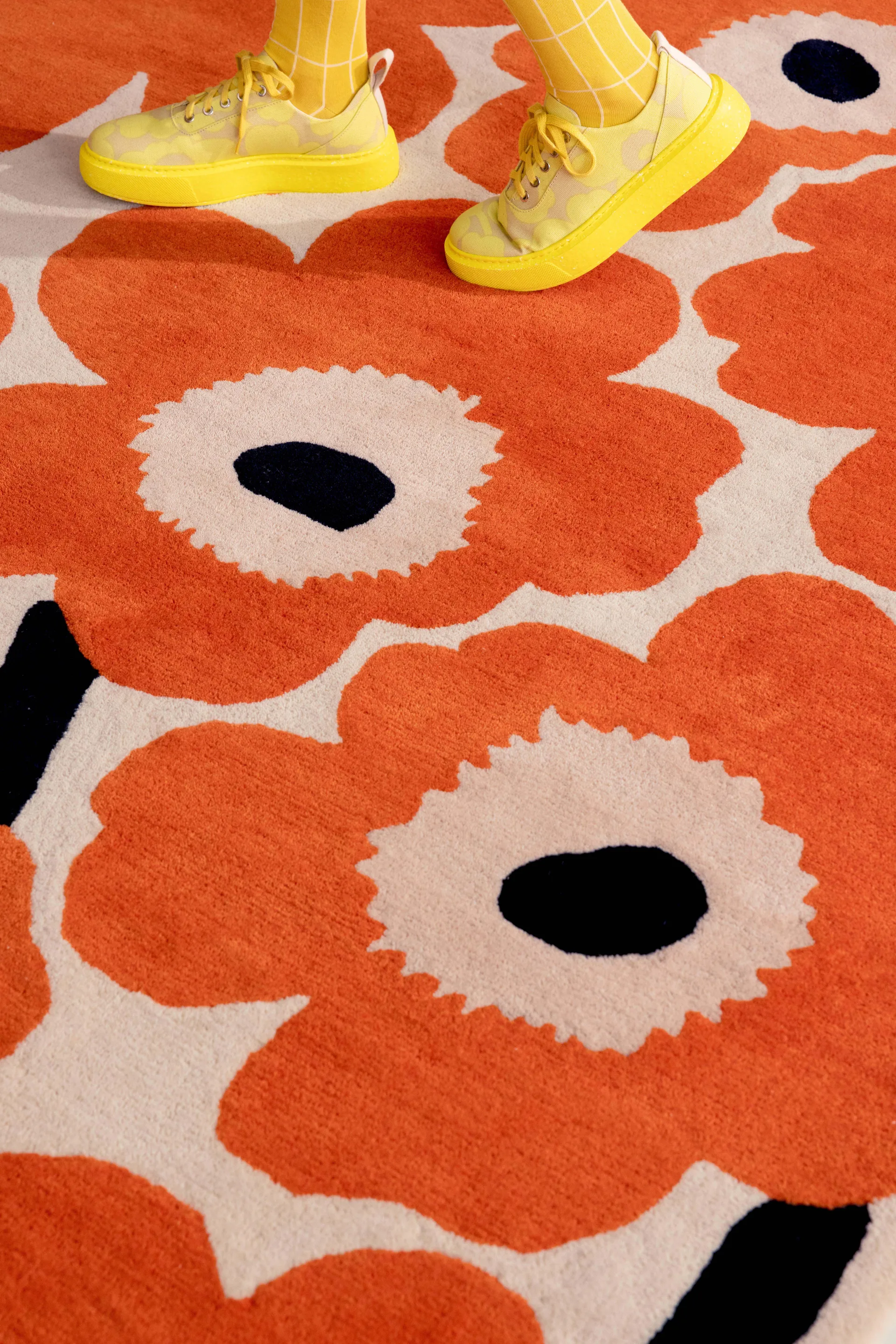 Unikko wool rug, Orange red, 250x350 cm Marimekko