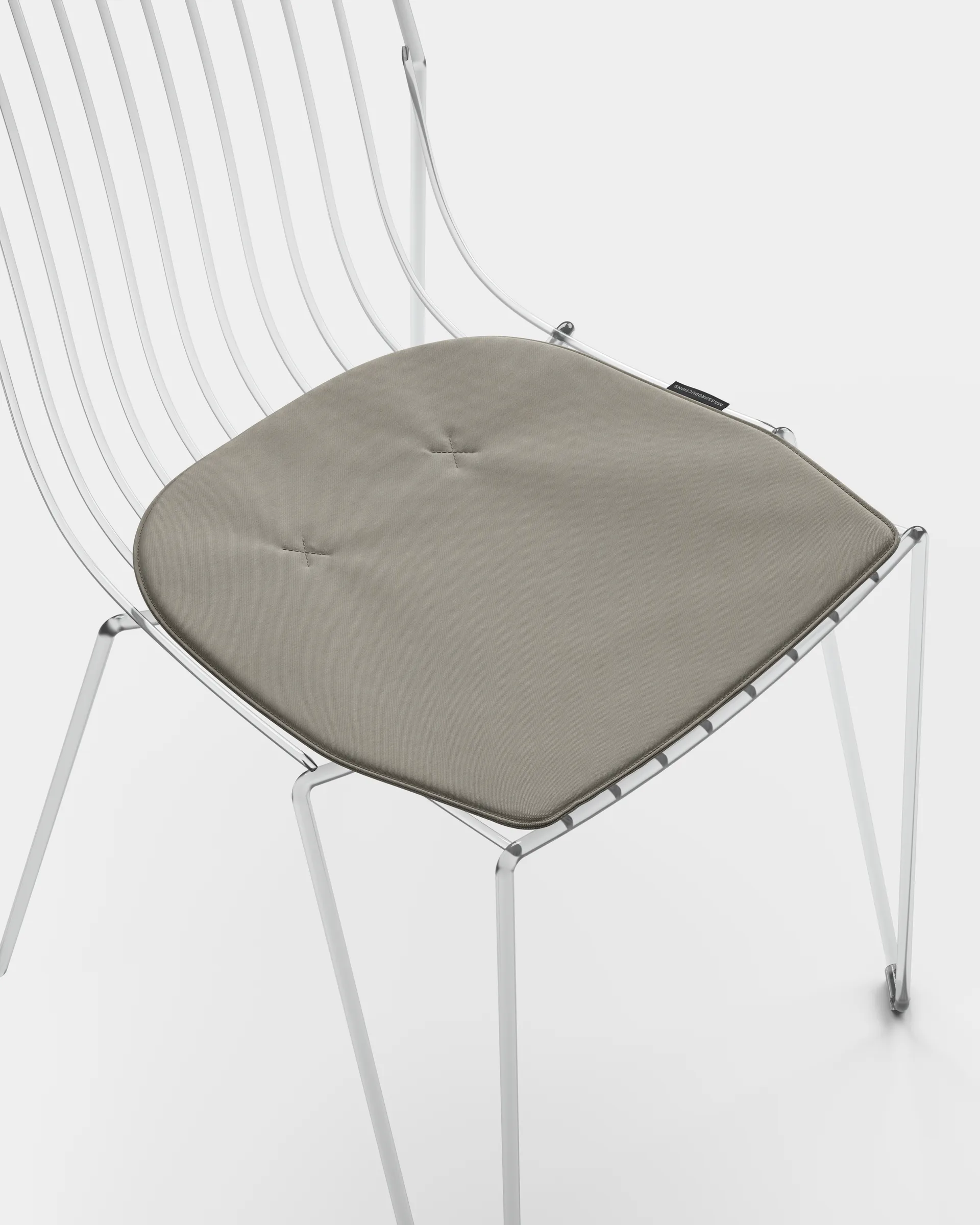 Dyna to Tio chair, Natural Grey Massproductions